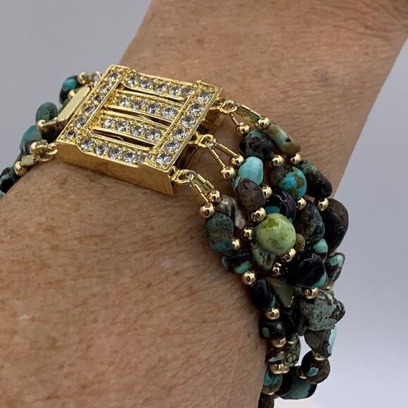 Bracelet, 6 strands of real turquoise, large jewelled clasp, 9 inches, N… - Picture 1 of 14